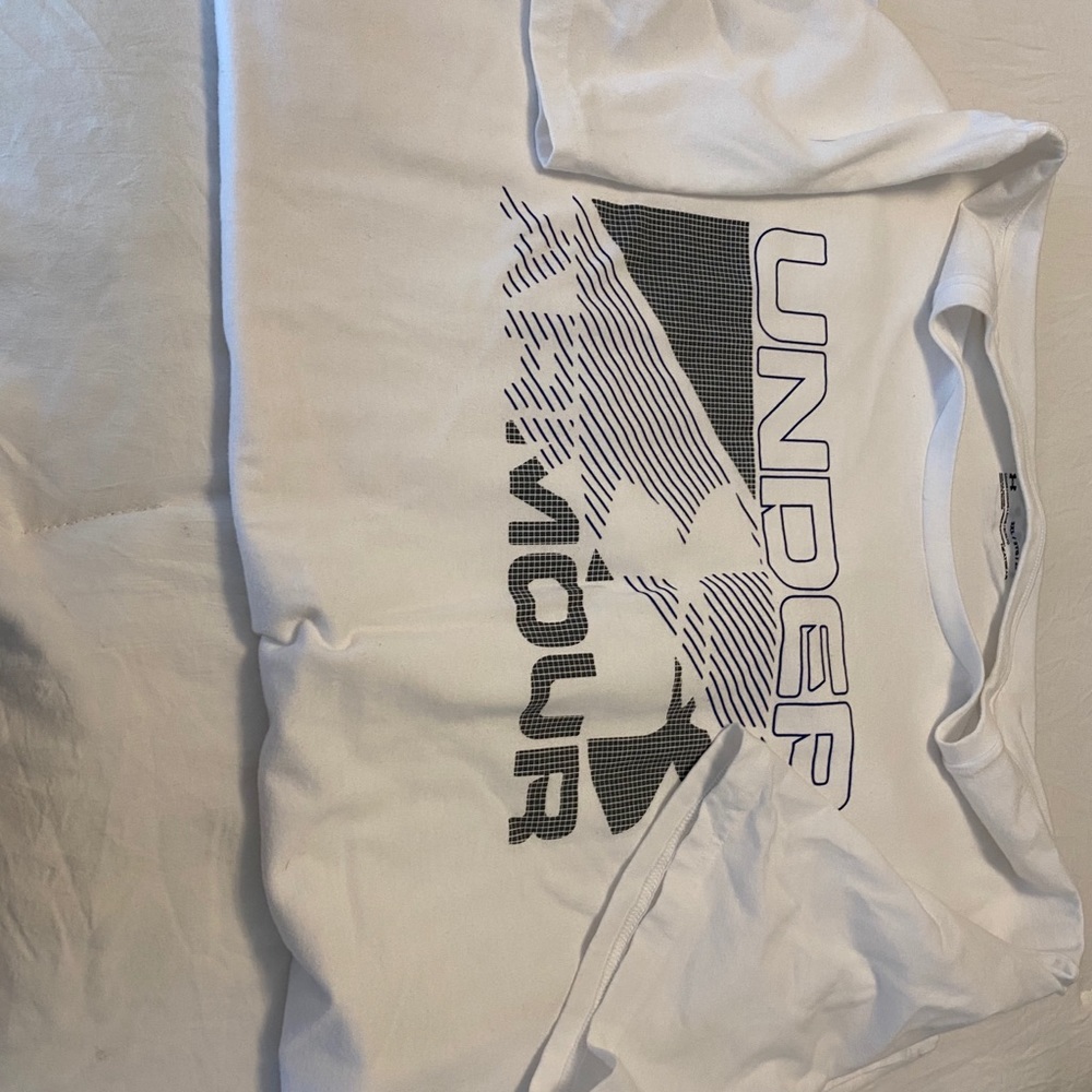 Under Armour men’s T-shirt